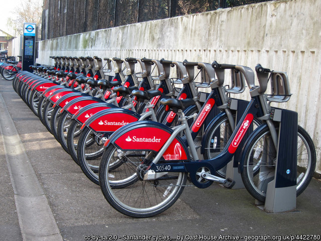 Santander Cycles: first SE16 docking 