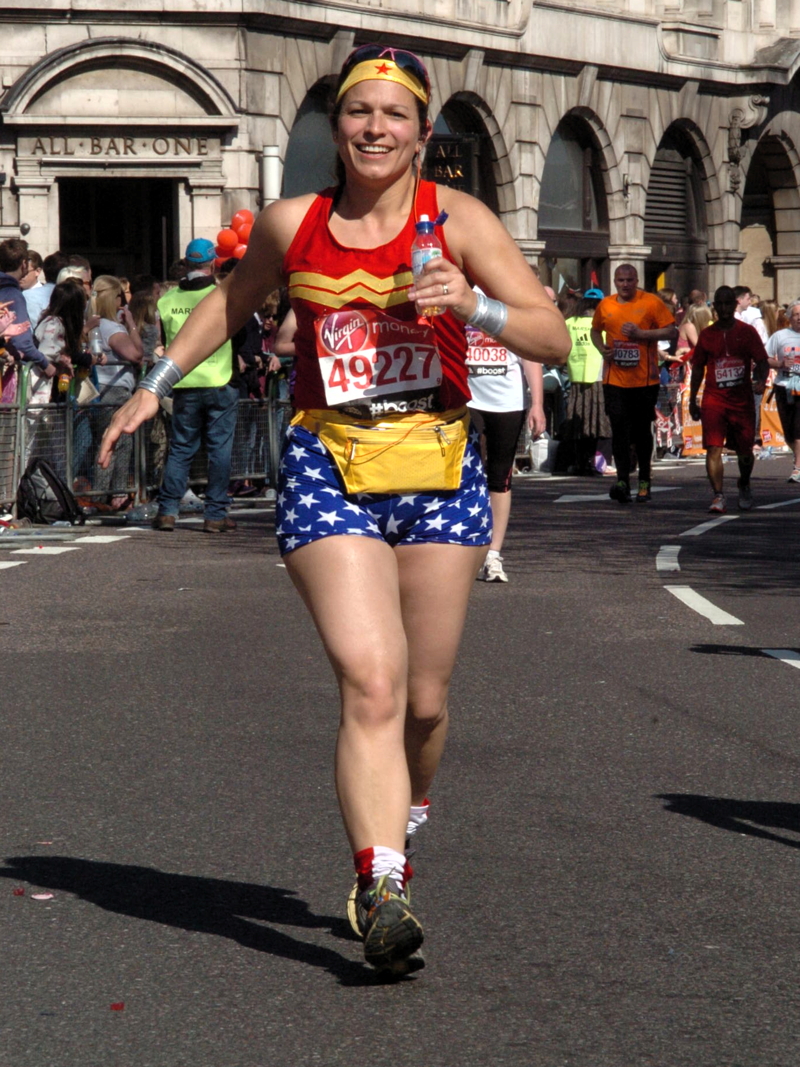 Lisa Run ‘Wonder Woman’ Cllr Lisa Rajan to run London Marathon (again) « SE16.com